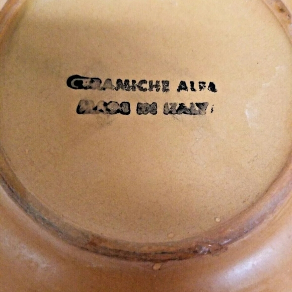 Vintage Ceramiche Alfa 8.5" Bowl- Italy- Olive Branch decoration Pre-owned - Picture 3 of 3